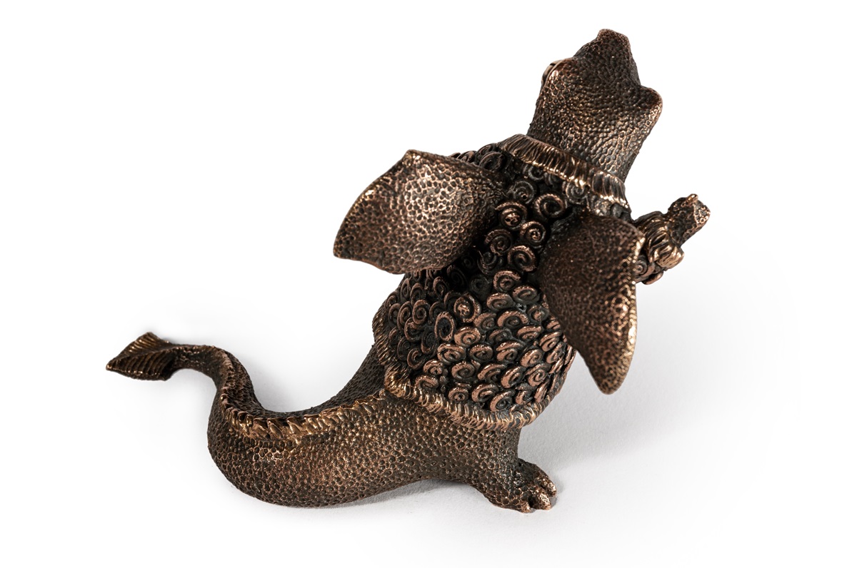картинка Скульптура Дракон Рап от магазина Одежда+