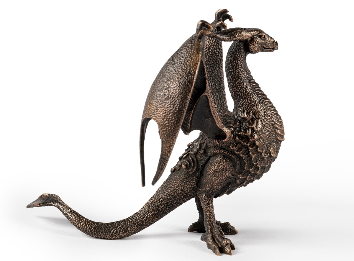 картинка Скульптура Дракон Ракун от магазина Одежда+